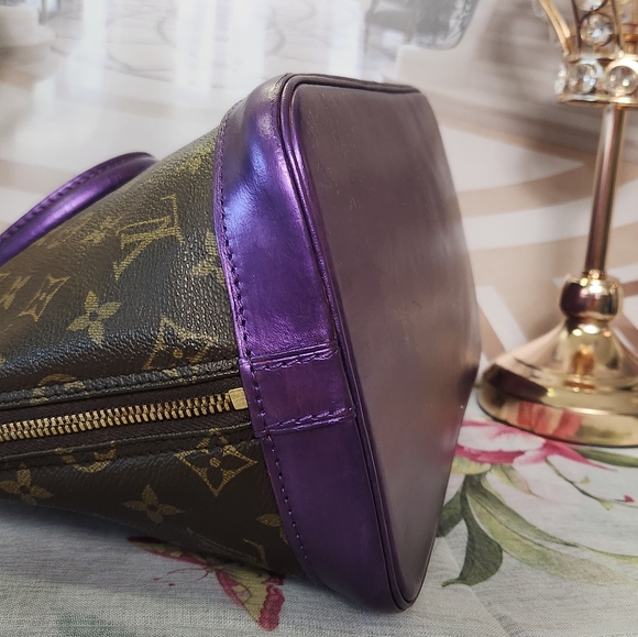 - - `ღ´- ♥ -`ღ´ FABULOUS CONDITION `ღ´- ♥ -`ღ´ Authentic Louis Vuitton ALMA - Picture 5 of 17